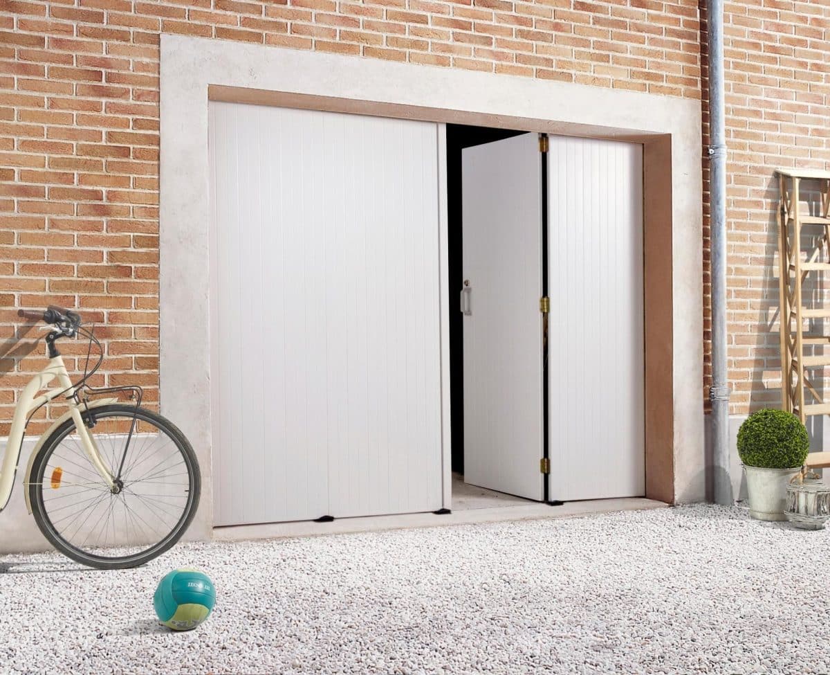 Trouvez la porte de garage pliante qui vous convient le mieux !