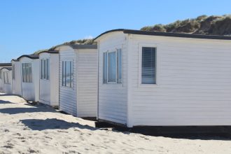 Mobil-home d’occasion en Bretagne : comment faire le bon choix sans se tromper ?